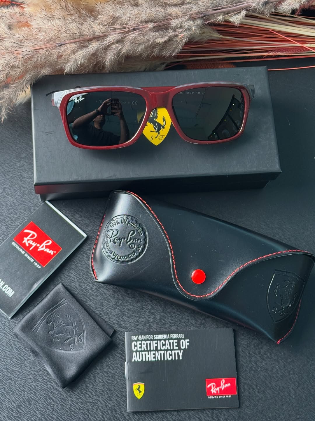 عینک آفتابی اورجینال Ray Ban Ferrari مدل RB4393 مردانه